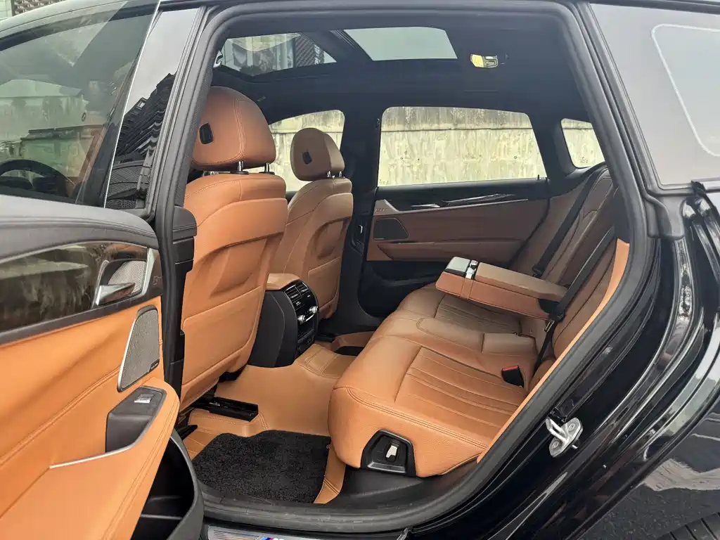 BMW 6 Series GT — миниатюра 14