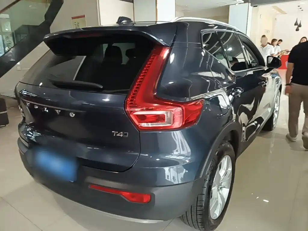 Volvo XC40 — миниатюра 7
