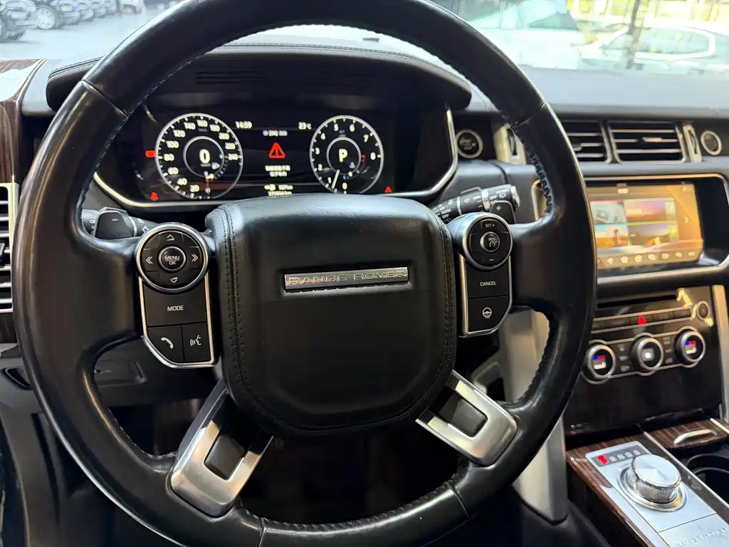 LAND ROVER RANGE ROVER