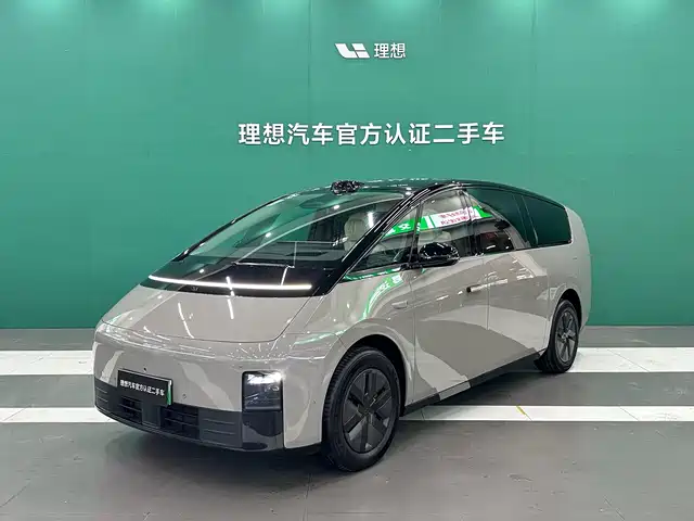 Li Auto MEGA