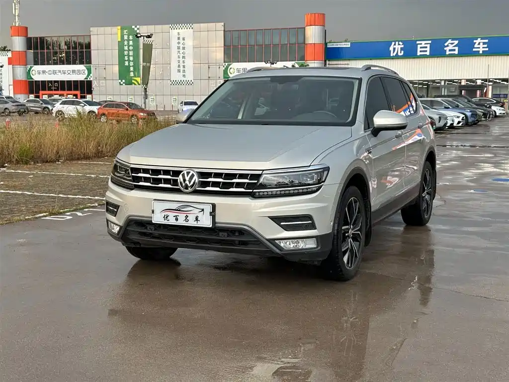 Volkswagen Tiguan L 2019 380TSI Auto 4WD Smart Dynamic Luxury Edition China VI