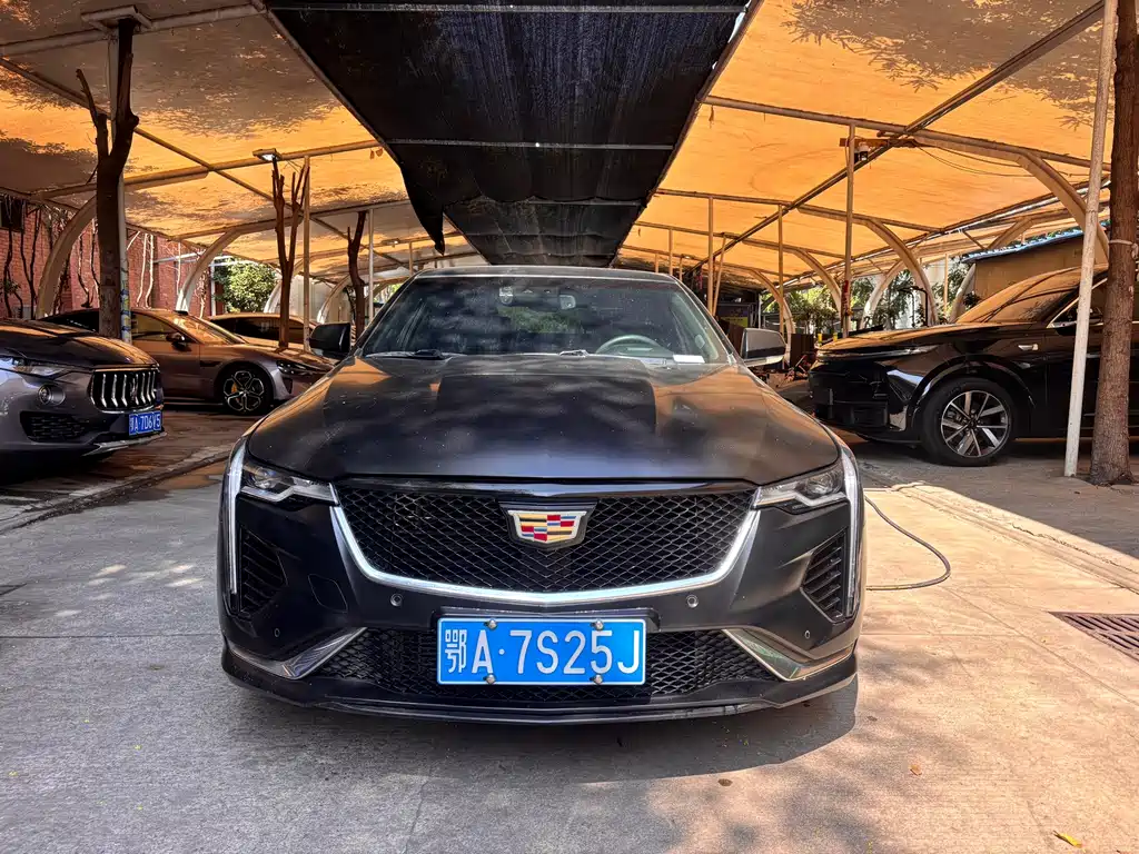 Cadillac CT4 — миниатюра 2