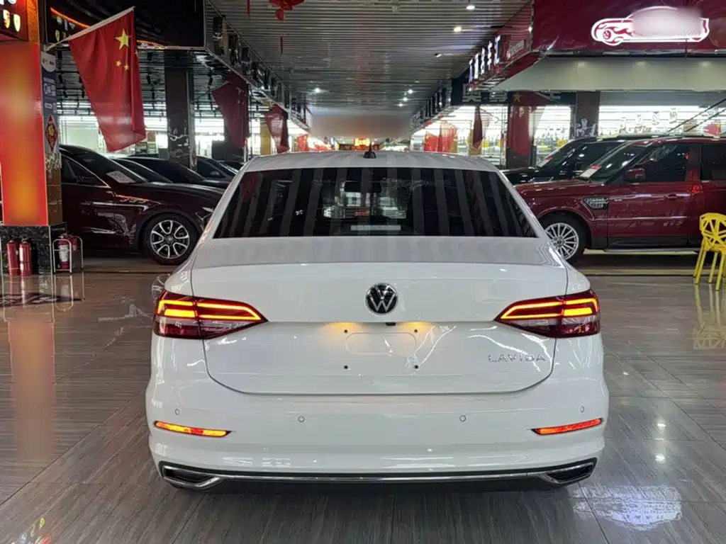 Volkswagen Lavida — миниатюра 11