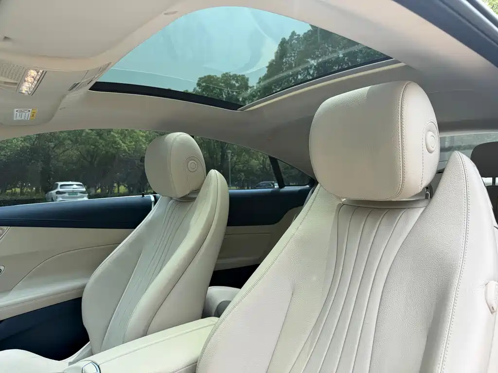 Mercedes-Benz E-Class (Import) — миниатюра 8