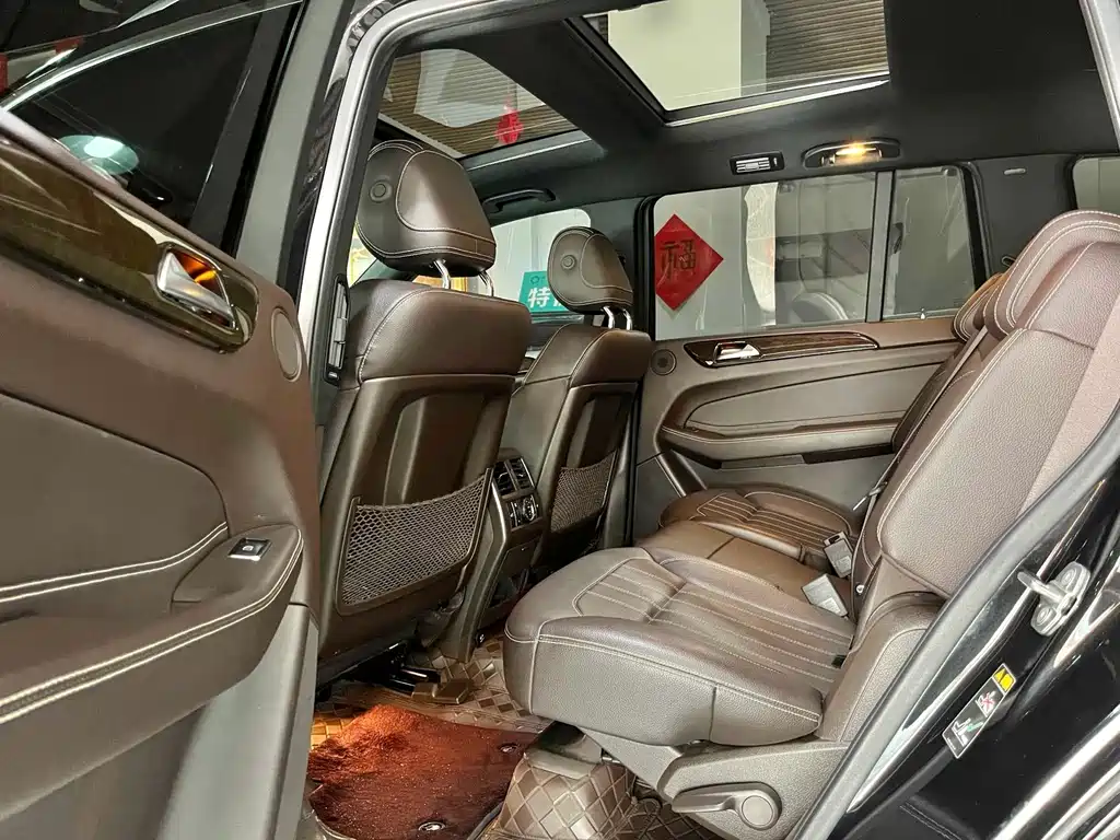 Mercedes-Benz GLS — миниатюра 6
