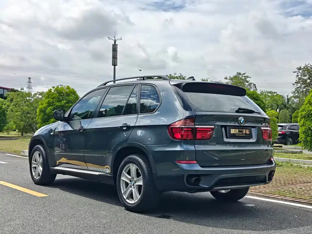 BMW X5 (Import) — миниатюра 14