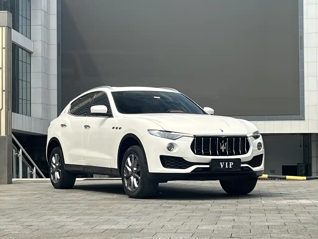 MASERATI LEVANTE