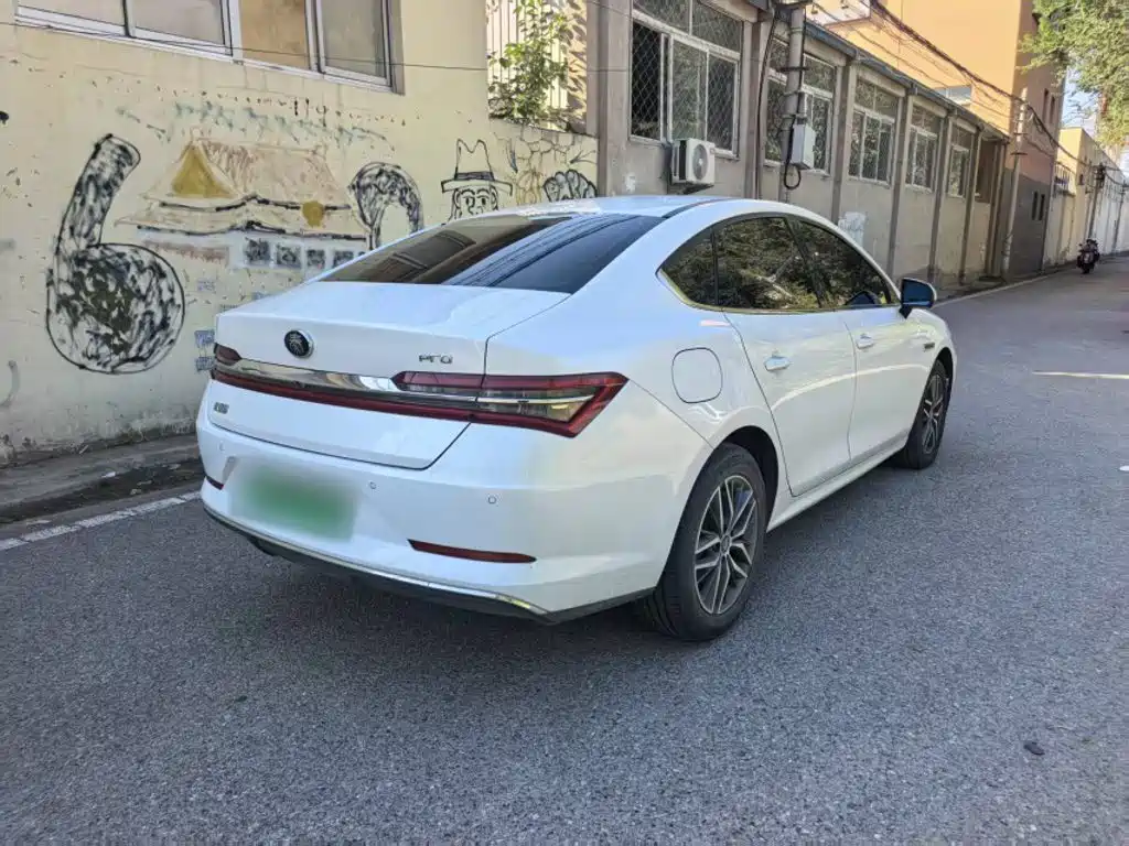 BYD Qin Pro NEV — миниатюра 13