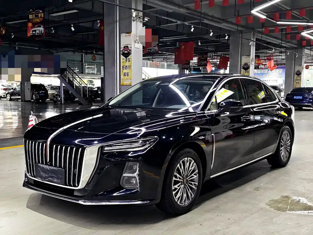 Hongqi H5 2023 2.0T Auto Connected Flag Leader Edition