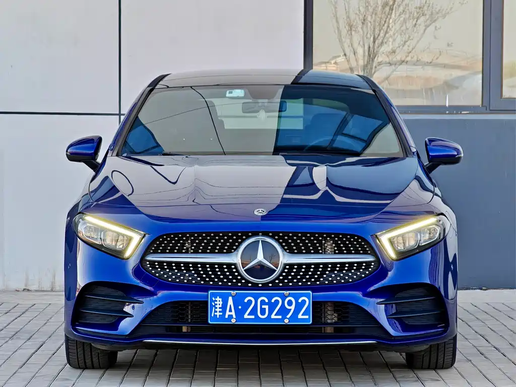 Mercedes-Benz A-Class A 2020 A 200 L Sport