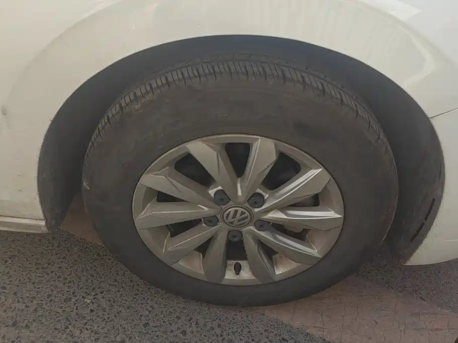 Volkswagen Bora — миниатюра 6