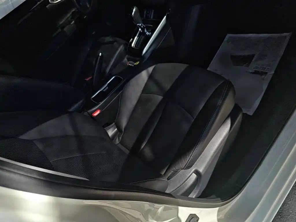 Nissan Sylphy — миниатюра 25