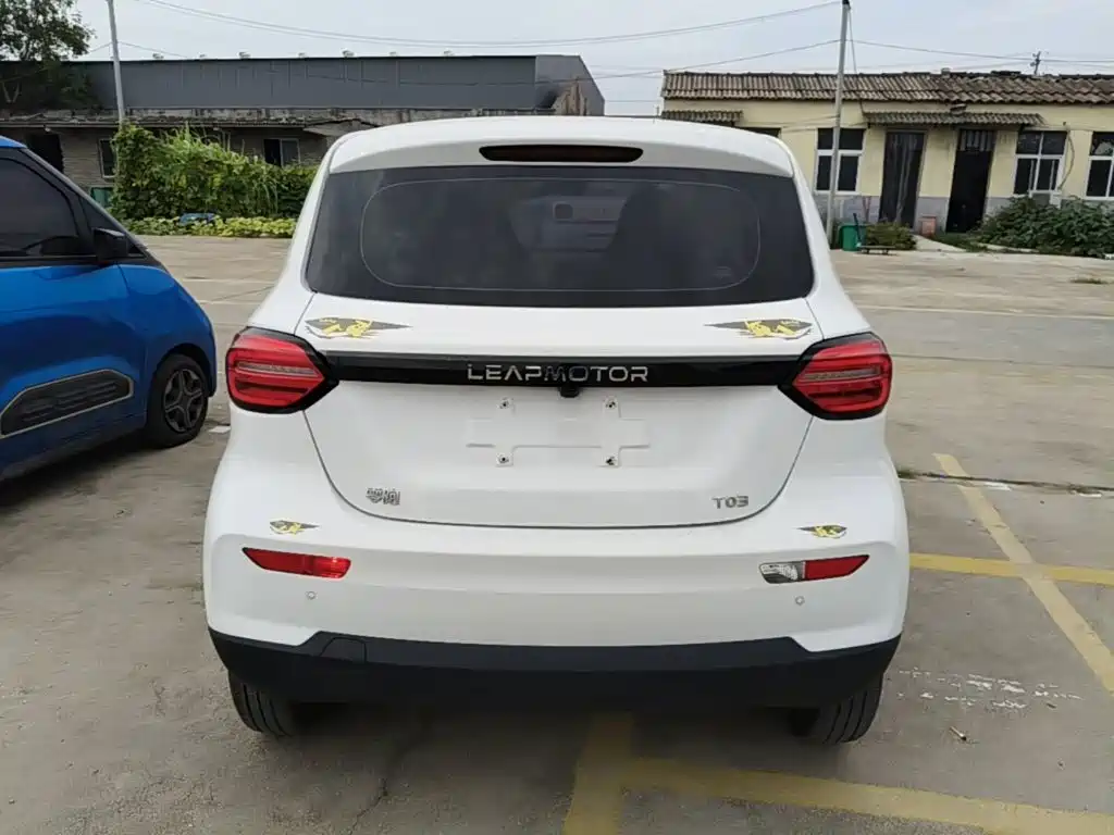 Leapmotor Leapmotor T03 — миниатюра 6