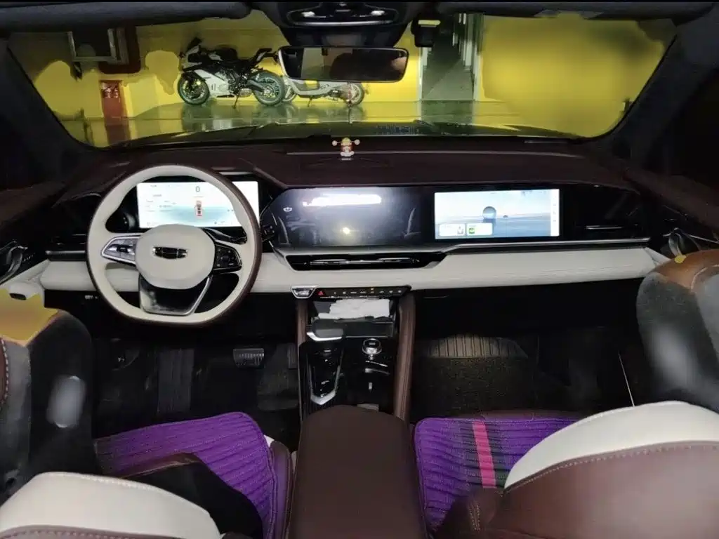 Geely Xingyue L — миниатюра 15