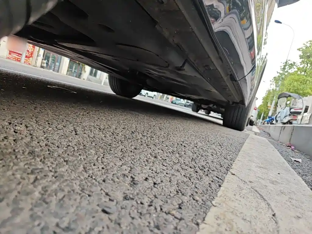 Volkswagen Tiguan L — миниатюра 17