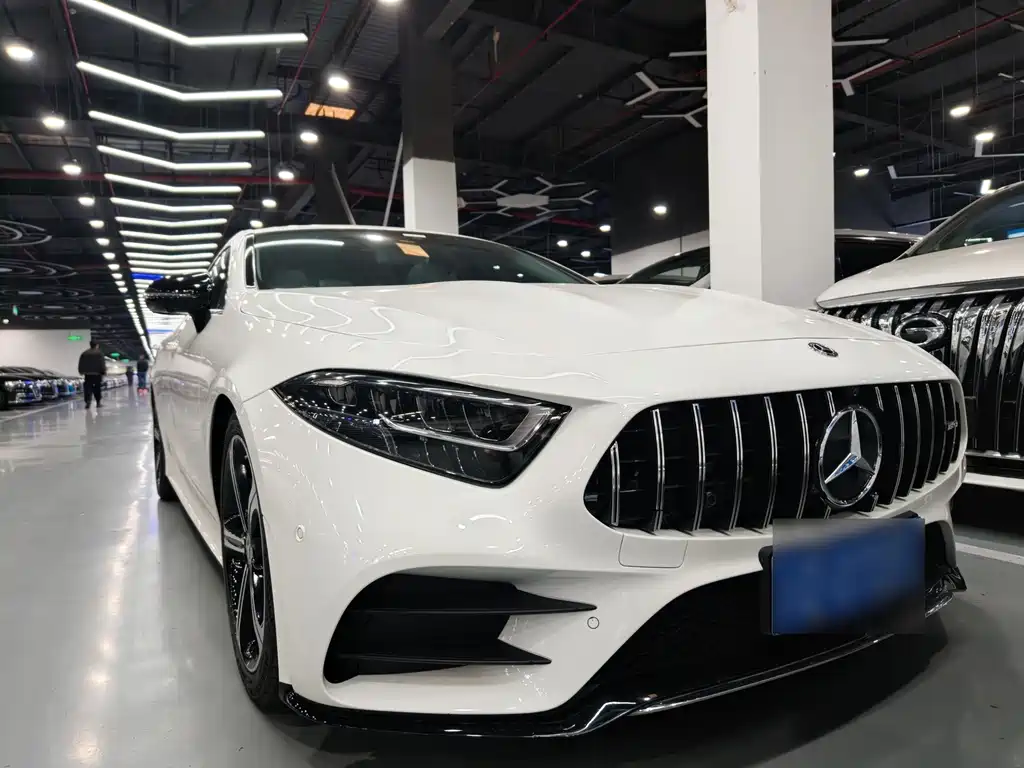 MERCEDES-BENZ CLS