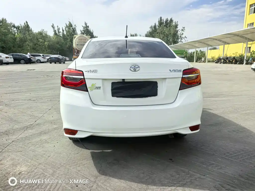 Toyota Vios — миниатюра 9