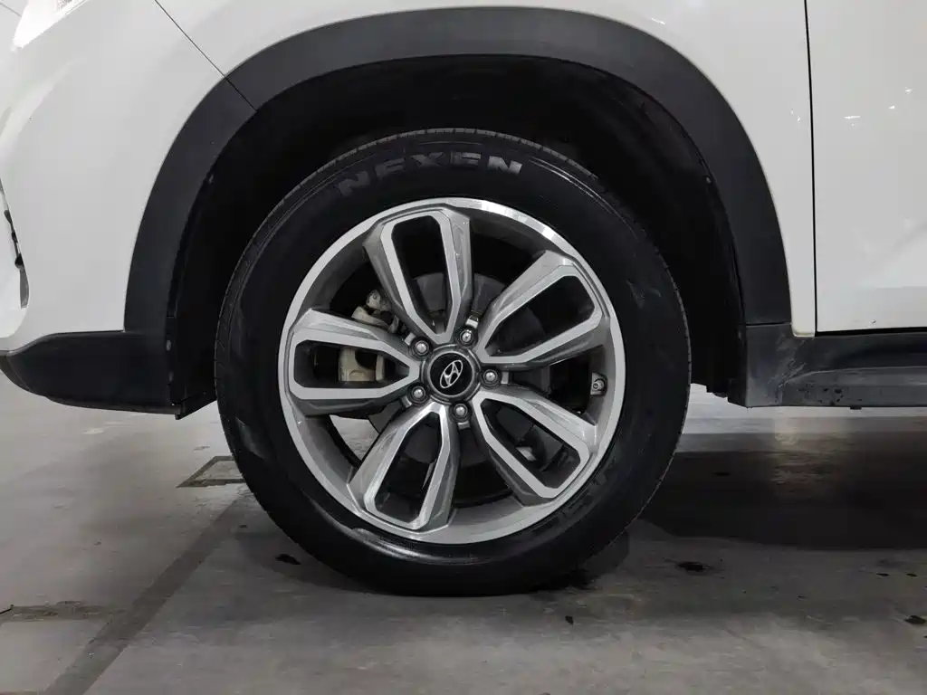 Hyundai ix35 — миниатюра 17