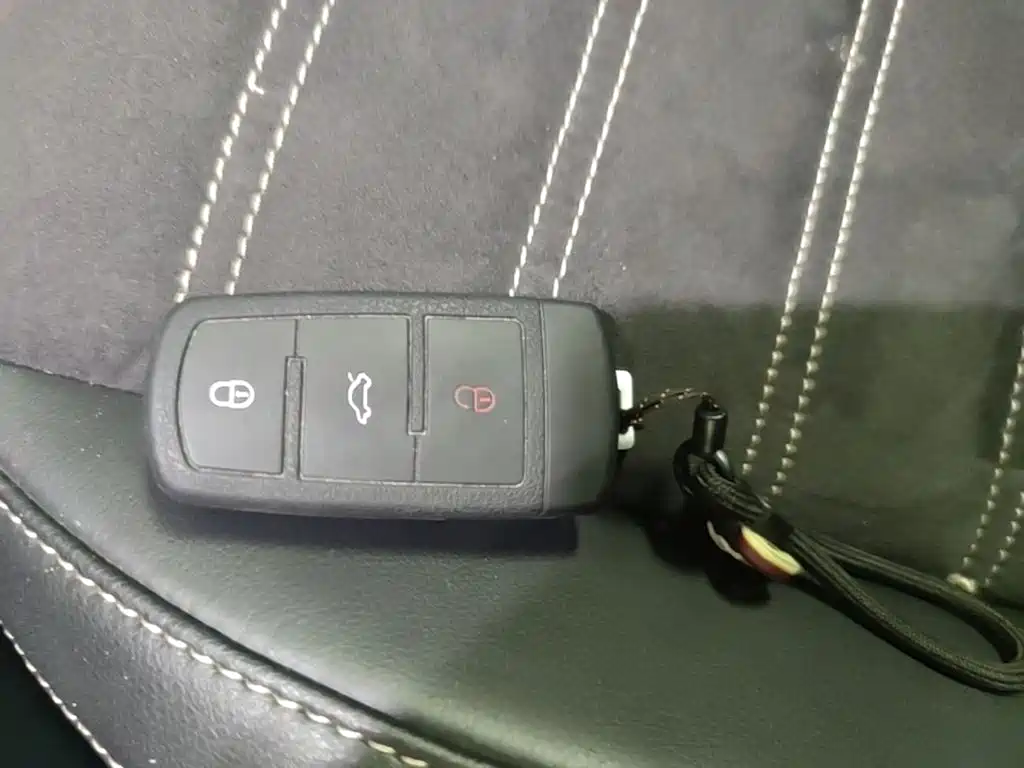 Volkswagen CC — миниатюра 11