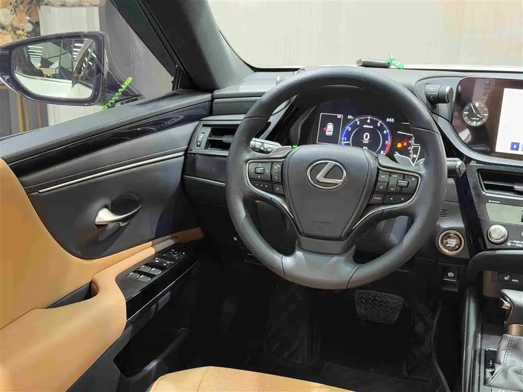 Lexus ES — фотографии объявления, Фото 16