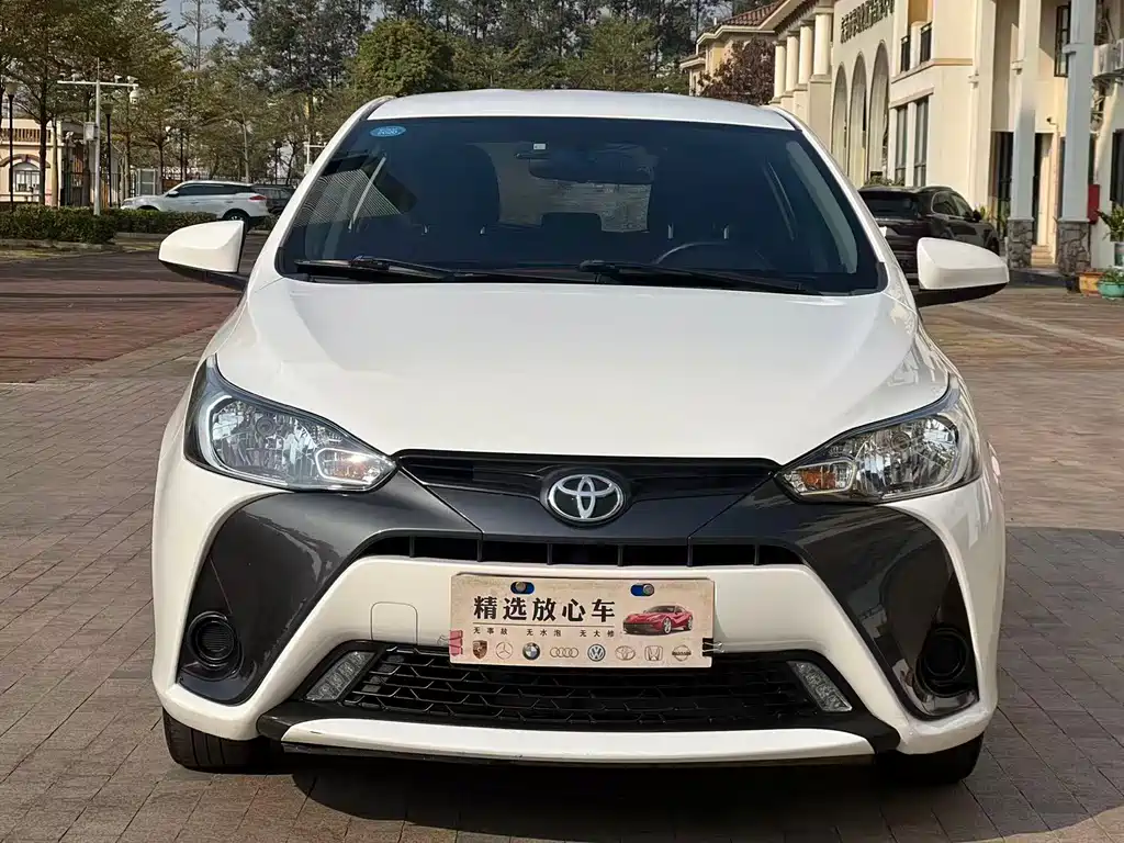 TOYOTA YARIS L ZHIXUAN