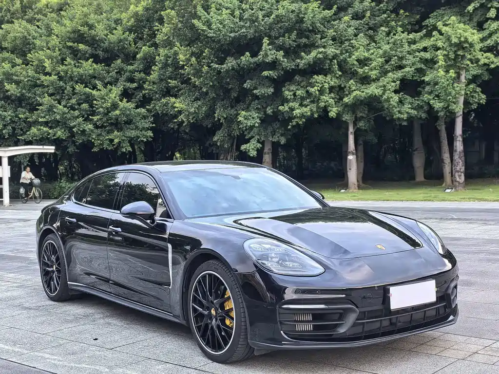 Porsche Panamera — миниатюра 3