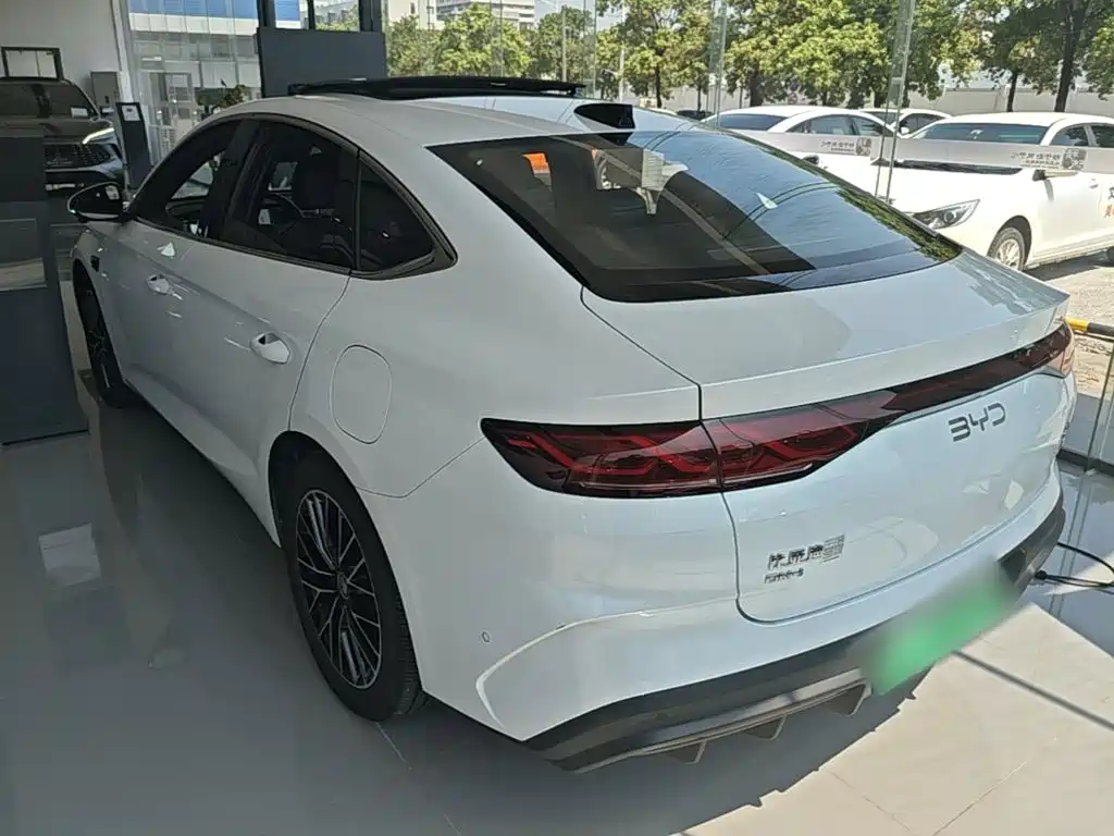 BYD Qin L — миниатюра 5