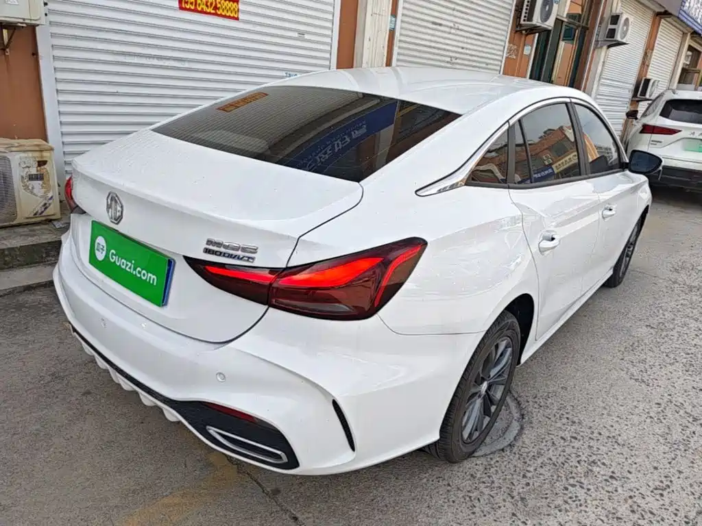 MG MG5 — миниатюра 7