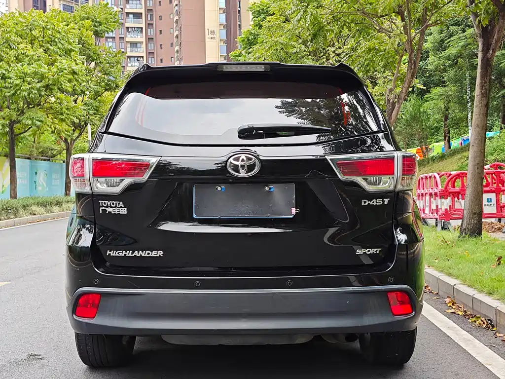 Toyota Highlander — миниатюра 6