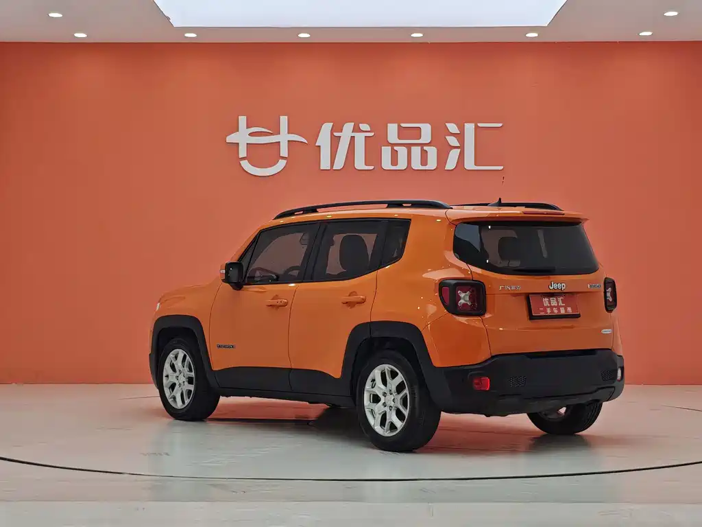 Jeep Renegade — миниатюра 7