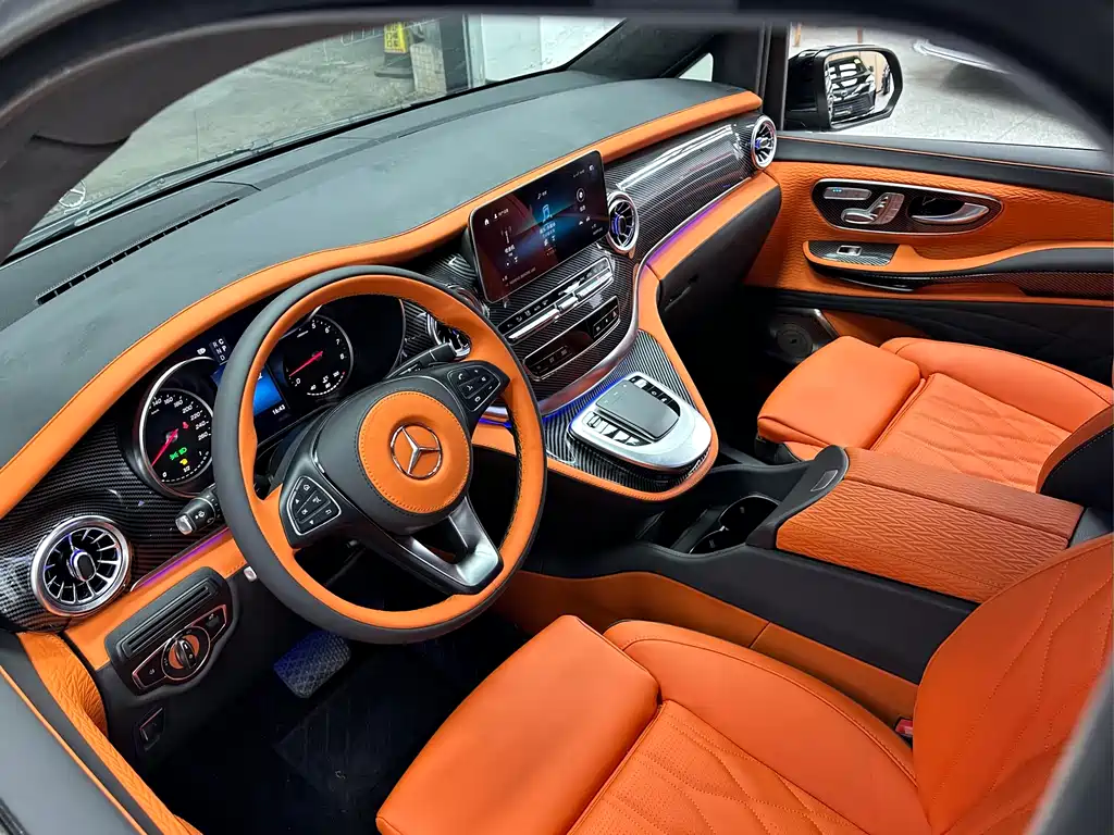 MERCEDES-BENZ V CLASS