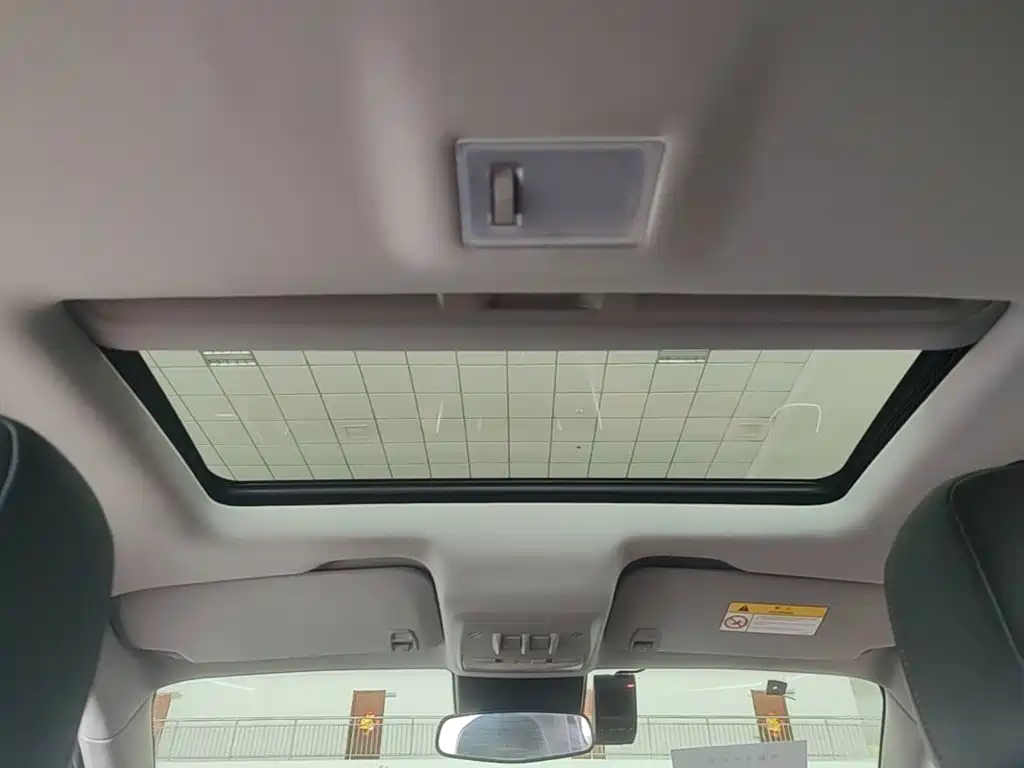Chevrolet Trax — миниатюра 18