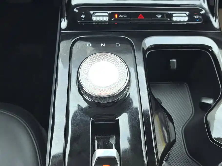 Wuling Xingguang — миниатюра 16