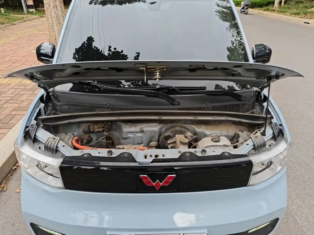 Wuling MINIEV — миниатюра 20