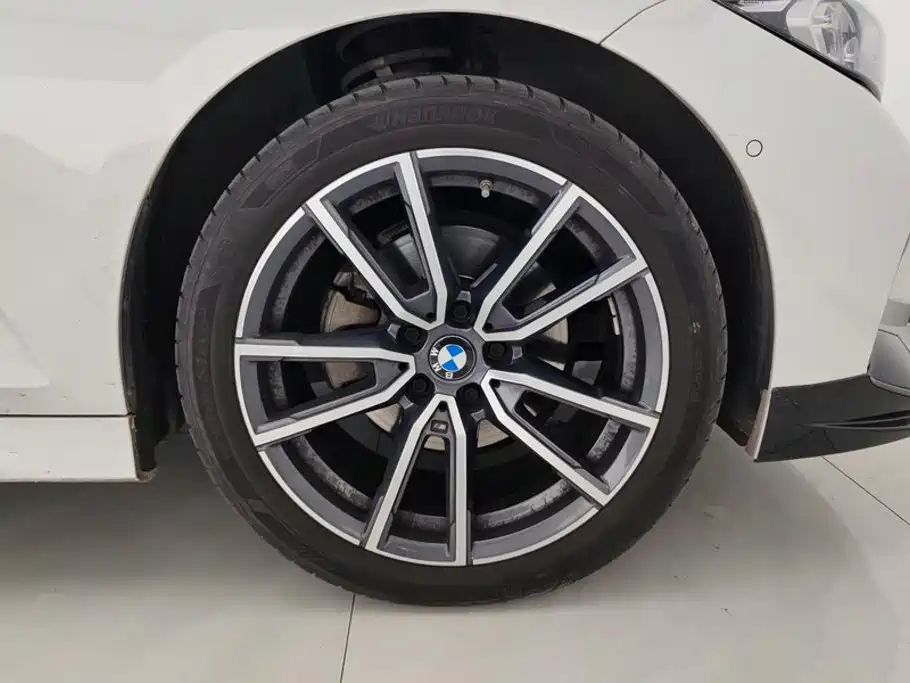 BMW 3 Series — миниатюра 6