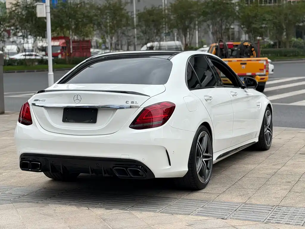 Mercedes-Benz C-Class AMG — миниатюра 4