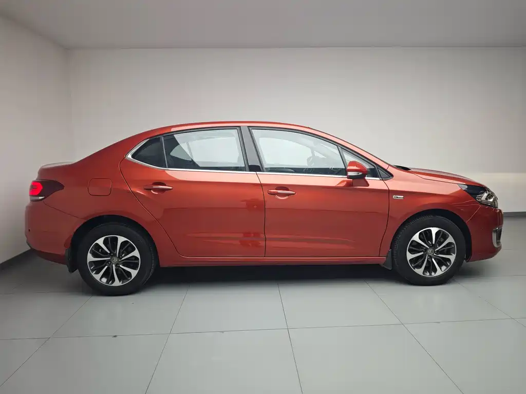 Citroen C4L — миниатюра 8