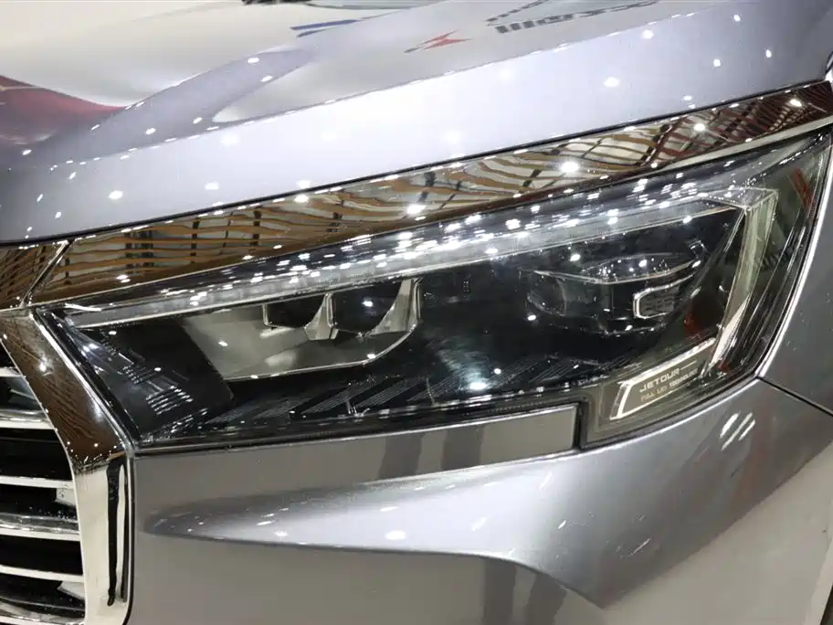 JETOUR X90 PLUS 2023 1.6TD DCT 7 мест