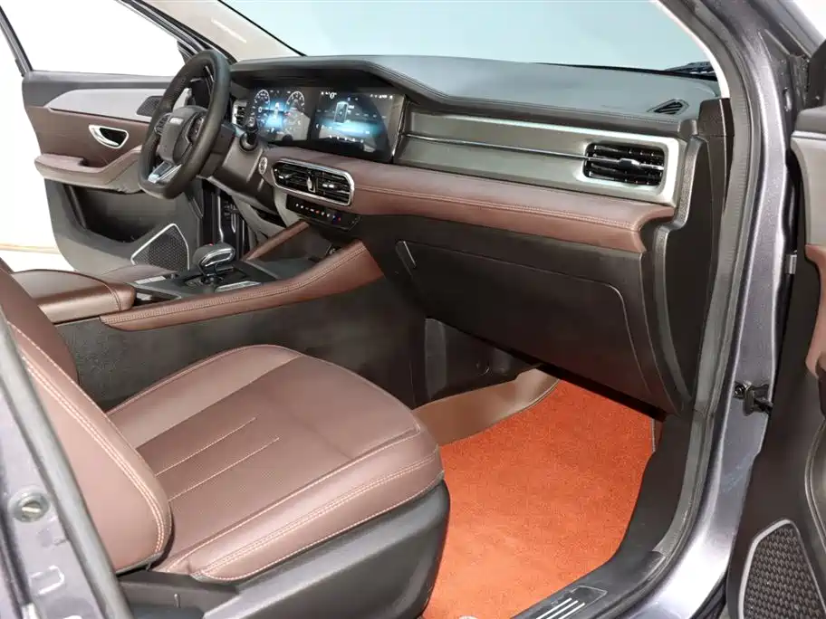 JETOUR X90 PLUS 2023 1.6TD DCT 7 мест