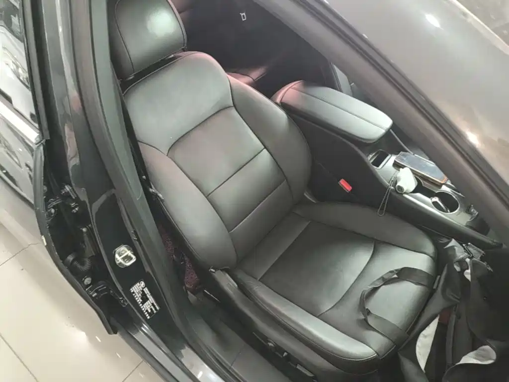 Chevrolet Malibu XL — миниатюра 25