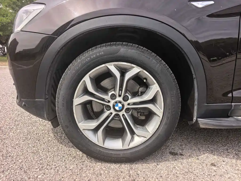 BMW X3 (Import) — миниатюра 5