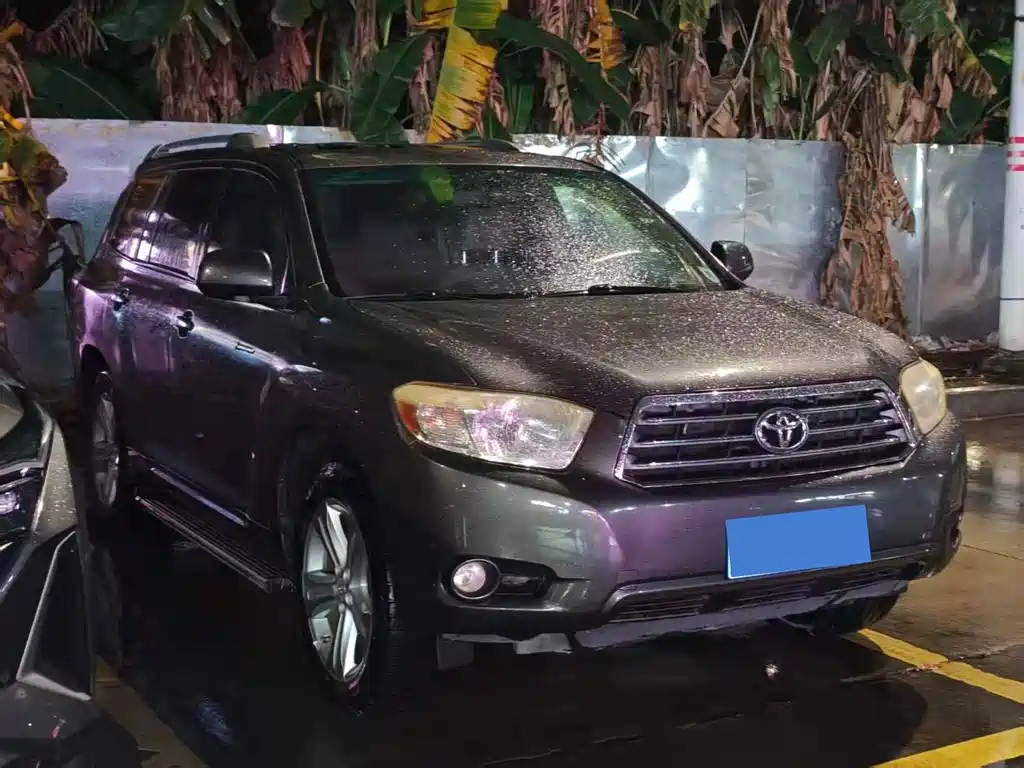 Toyota Highlander (Import) — миниатюра 3