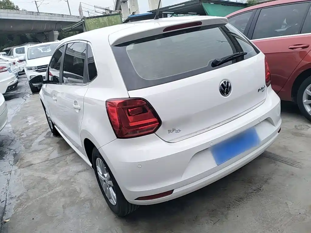 Volkswagen Polo — миниатюра 5