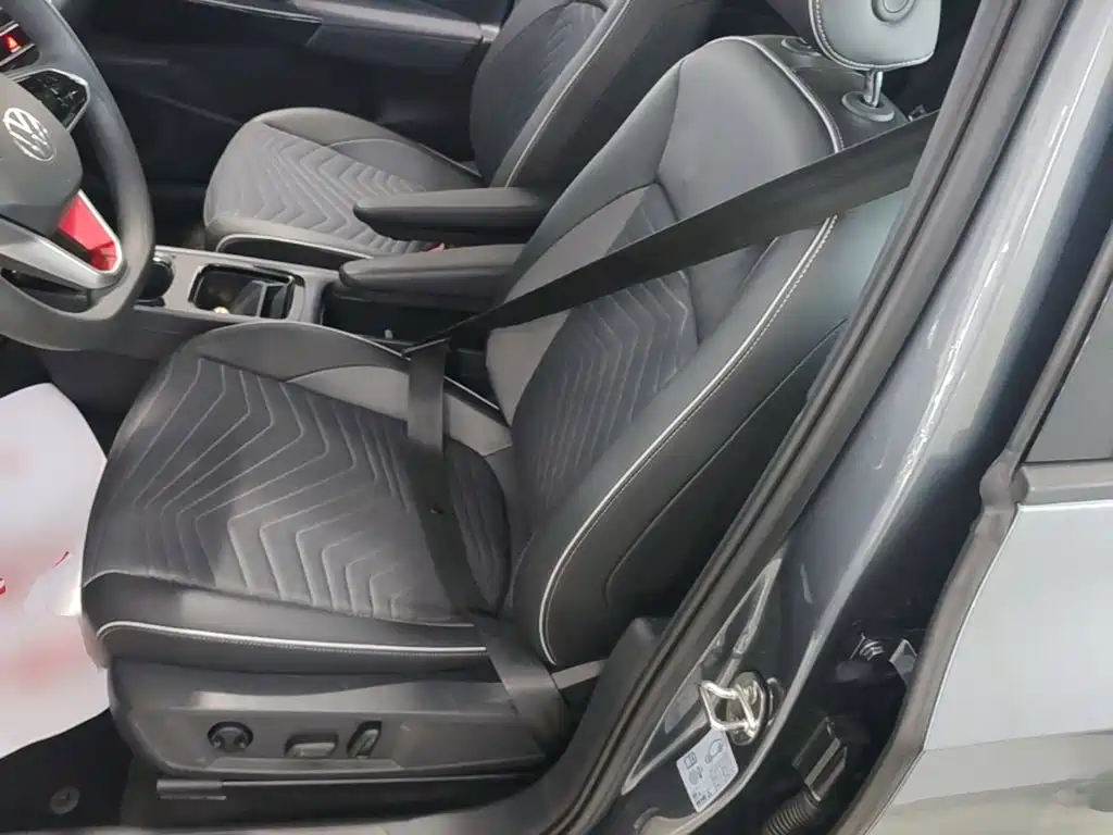 Volkswagen ID.3 — миниатюра 15