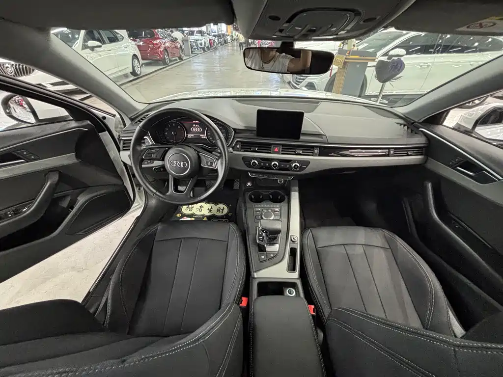 Audi A4L — миниатюра 5