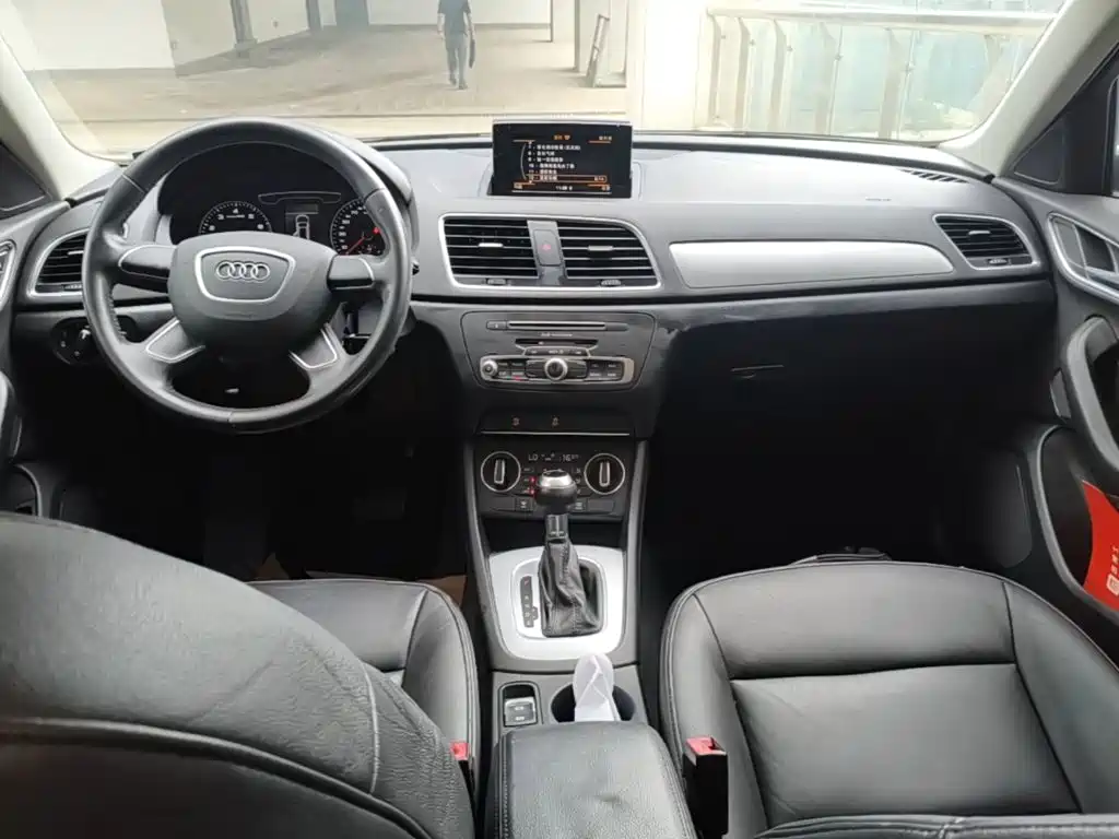 Audi Q3 — миниатюра 10