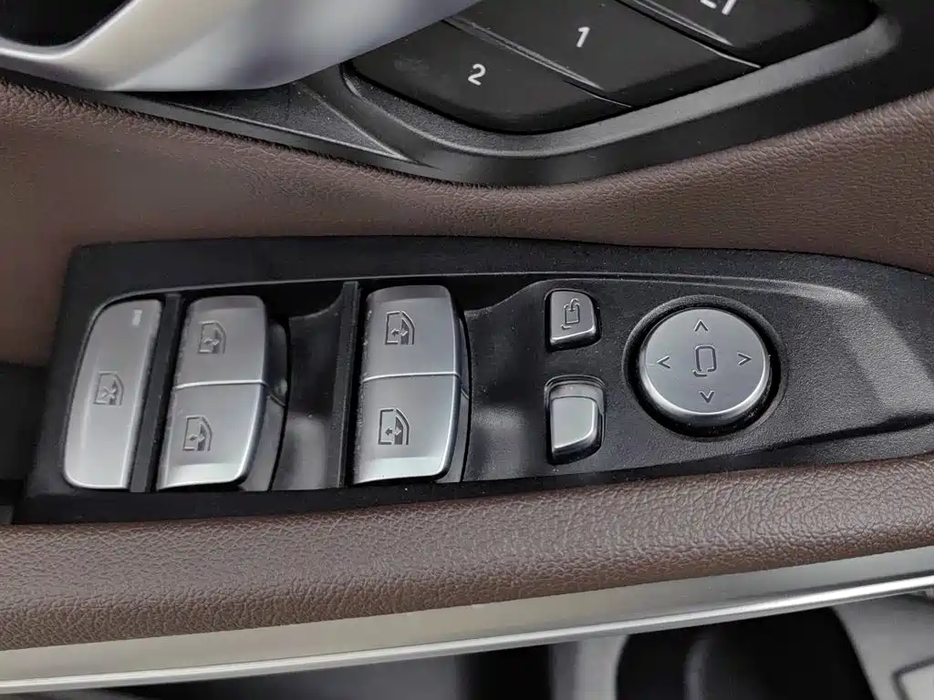 BMW 3 Series — миниатюра 9