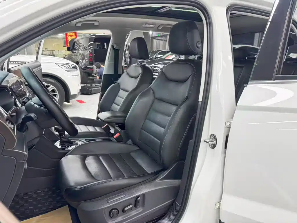 Volkswagen Tharu — миниатюра 14