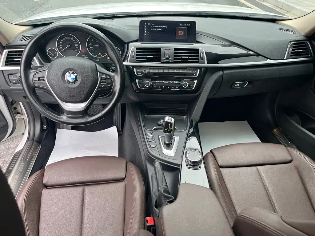 BMW 3 Series — миниатюра 4