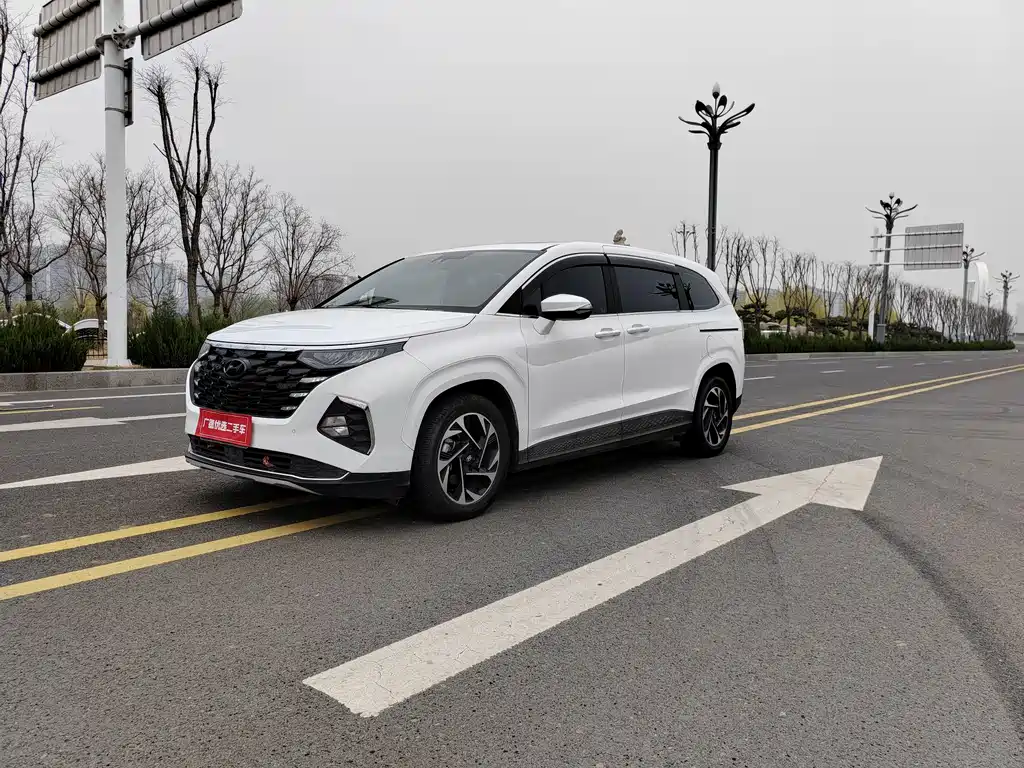 Hyundai Custo 2024
